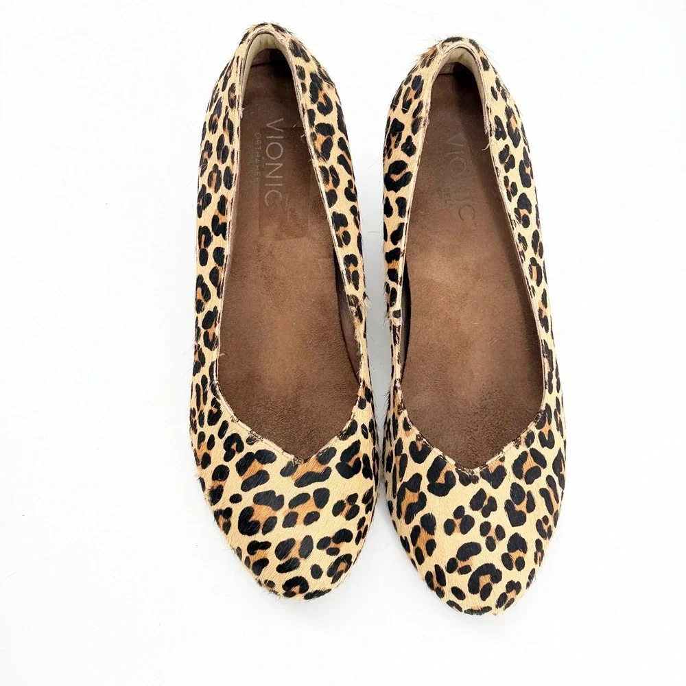 Vionic Antonia Leopard Print Calf Hair Wedge Pumps Womens Size 9 Brown Black